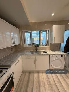 3 bedroom terraced house to rent, Furfield Close, Maidstone, ME15