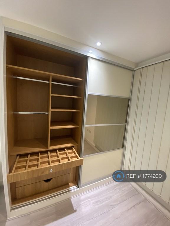 Bedroom 2, Storage 1 - a