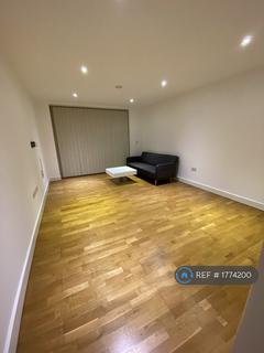 2 bedroom flat to rent, London, London, NW9