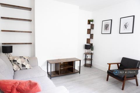 1 bedroom flat to rent, Dancer Road, London, SW6