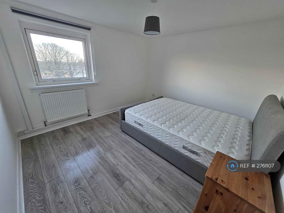 Front Bedroom