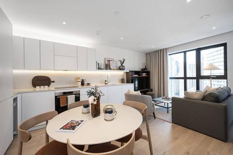 undefined, New Drum Street, Aldgate, London, E1