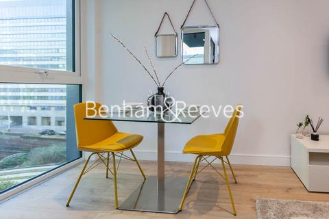 2 bedroom apartment to rent, Glenthorne Road,  Hammersmith W6