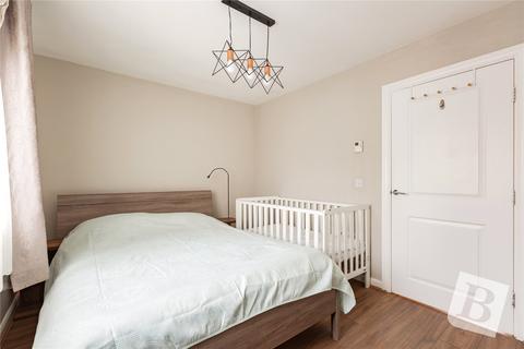 2 bedroom terraced house for sale, Egbert Close, Hornchurch, RM12