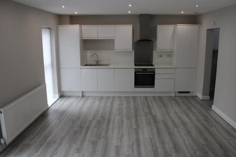 2 bedroom flat to rent, Silvester Street, Liverpool