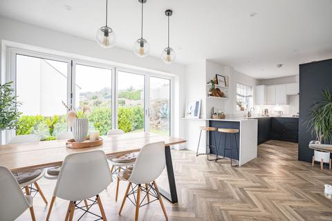 4 bedroom detached house for sale, Mellingey Valley, Truro TR3