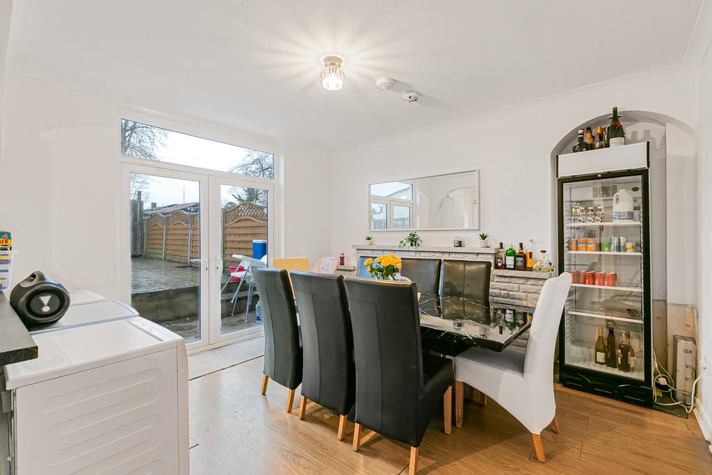 Reception/Kitchen