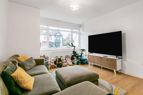 4 bedroom terraced house for sale, Melfort Road, Thornton Heath, CR7