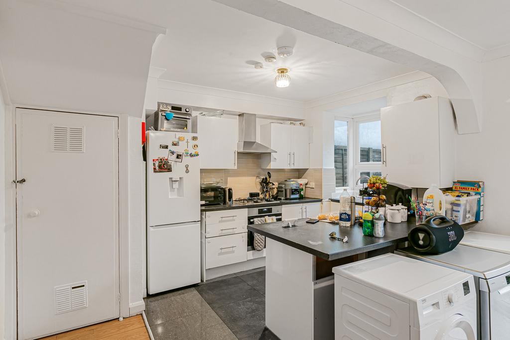 Reception/Kitchen