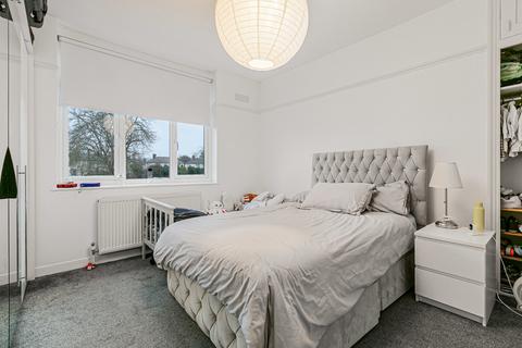 4 bedroom terraced house for sale, Melfort Road, Thornton Heath, CR7