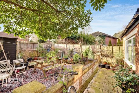 3 bedroom end of terrace house for sale, Peverell Road, Norwich