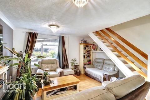 3 bedroom end of terrace house for sale, Peverell Road, Norwich