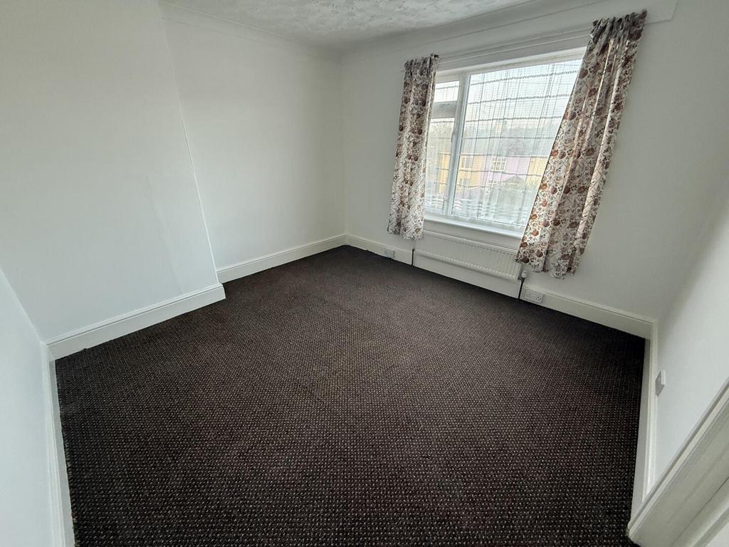 Fresh Move Salisbury Ave Torqay for Let