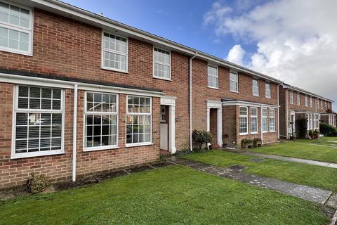 3 bedroom terraced house for sale, Knighton Park, Sea Road, Barton On Sea, New Milton, Hampshire. BH25 7PG