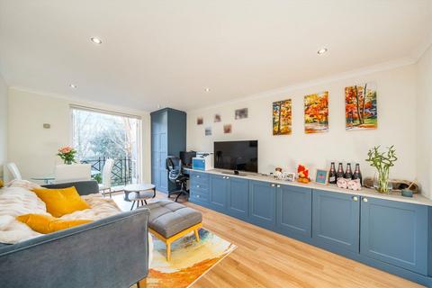 1 bedroom flat for sale, Brompton Park Crescent, London SW6