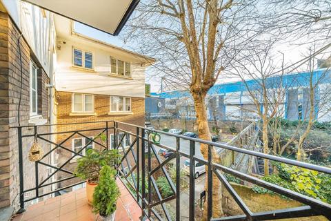 1 bedroom flat for sale, Brompton Park Crescent, London SW6