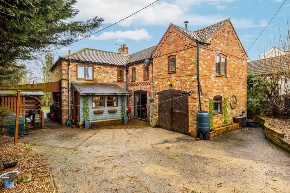 Red Rose Cottage (Market Rasen)-10