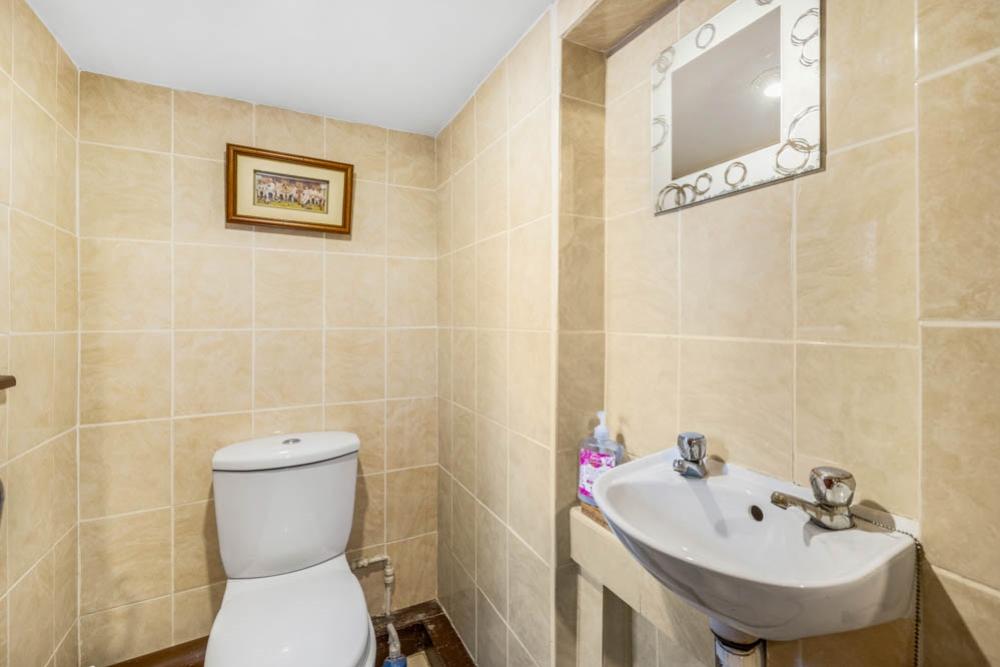 Red Rose Cottage (Market Rasen)-14