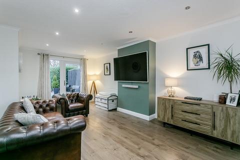 2 bedroom terraced house for sale, Muirhouse Gardens, Muirhouse, Edinburgh, EH4