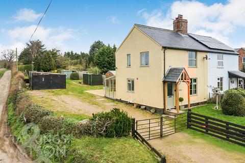 3 bedroom cottage to rent, St. Marys Road, Aldeby, Beccles