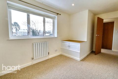 3 bedroom semi-detached house to rent, Macaulay Square, CAMBRIDGE