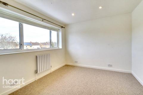 3 bedroom semi-detached house to rent, Macaulay Square, CAMBRIDGE