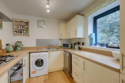 2 bedroom flat for sale, Chiltonian Mews, Hither Green, SE13