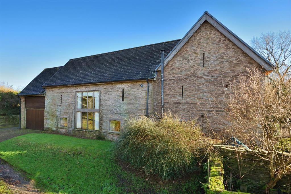 Cefn Barn (14).jpg