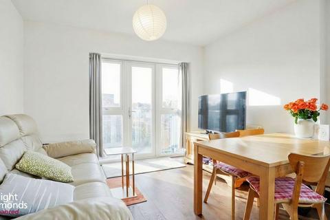 2 bedroom flat for sale, Rosalind Drive, Amphion Place Rosalind Drive, ME14