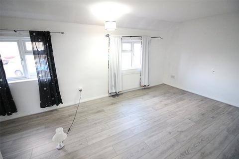 2 bedroom semi-detached house to rent, Ravenscourt Road, Orpington BR5