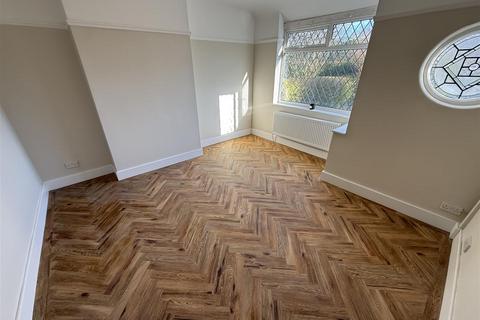 3 bedroom semi-detached house for sale, Oaklands Drive, Heswall, Wirral