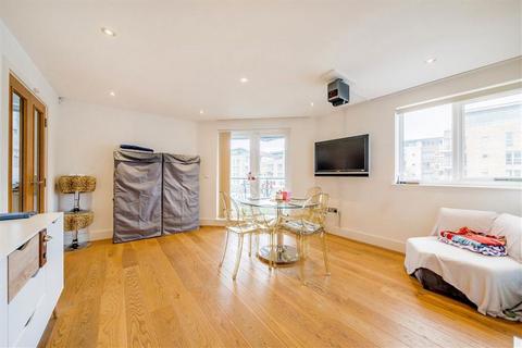 2 bedroom flat to rent, Durham Wharf Drive, Brentford TW8