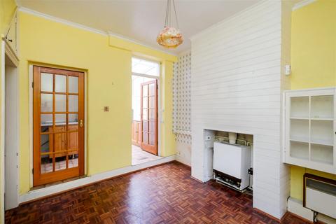 4 bedroom house for sale, Woodstock Road, Walthamstow