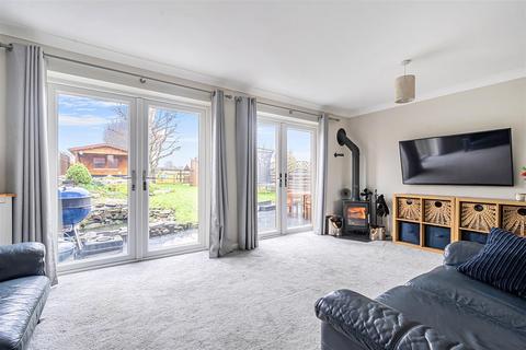 undefined, Miller Close, Chirton, SN10