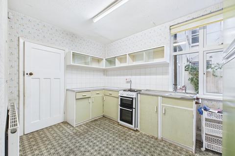 4 bedroom semi-detached house for sale, Shirburn Road, Torquay