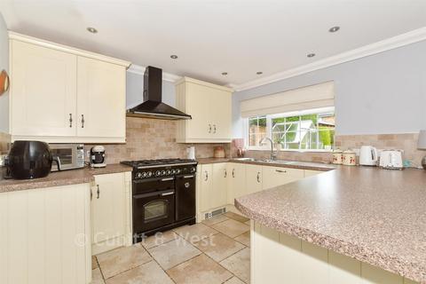 undefined, Grasmere Gardens, Horsham RH12