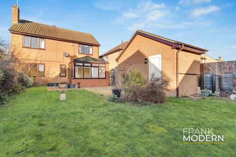 3 bedroom detached house for sale, Haywardsfield, Peterborough, PE3