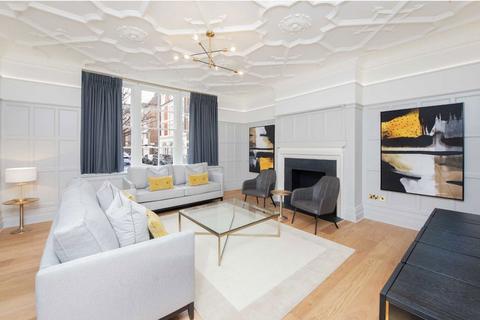 2 bedroom flat to rent, Park Street, London W1K