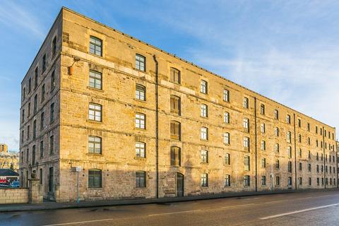 Commercial Street, The Shore, Edinburgh, EH6