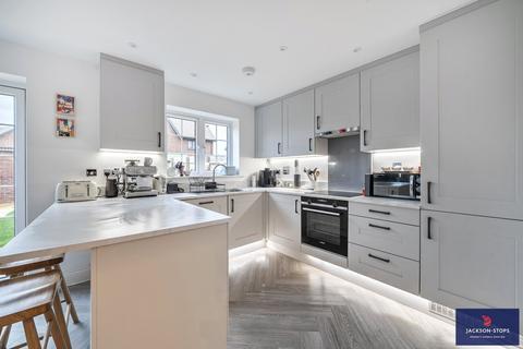 3 bedroom semi-detached house for sale, Menday Gardens Mews, Milton Keynes, Buckinghamshire, MK17
