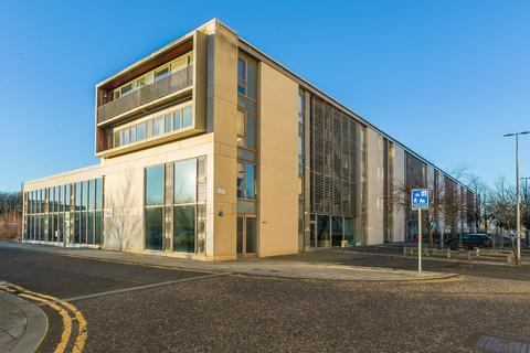 Saltire Street, Edinburgh, EH5