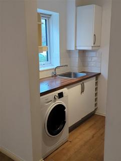 1 bedroom flat to rent, Marwell Close, Romford RM1