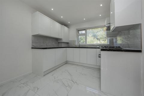 undefined, Black Boy Wood, Bricket Wood, St. Albans