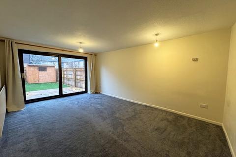 2 bedroom end of terrace house to rent, 111 Inkerman Road, Woking GU21