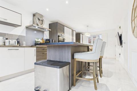 5 bedroom house for sale, Great Gables, Great Ashby, Stevenage SG1