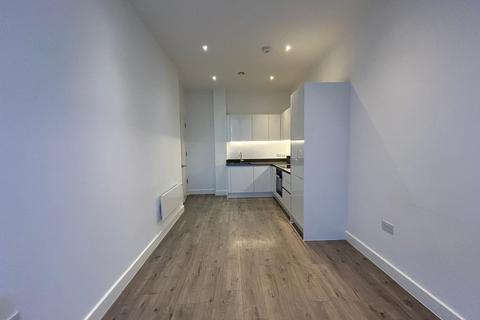 2 bedroom apartment to rent, Berkshire Court, Western Road, Bracknell