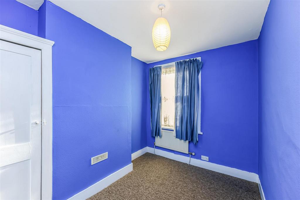 18 Lancaster road-5.jpg