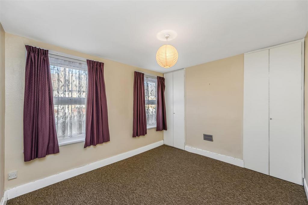 18 Lancaster road-2.jpg