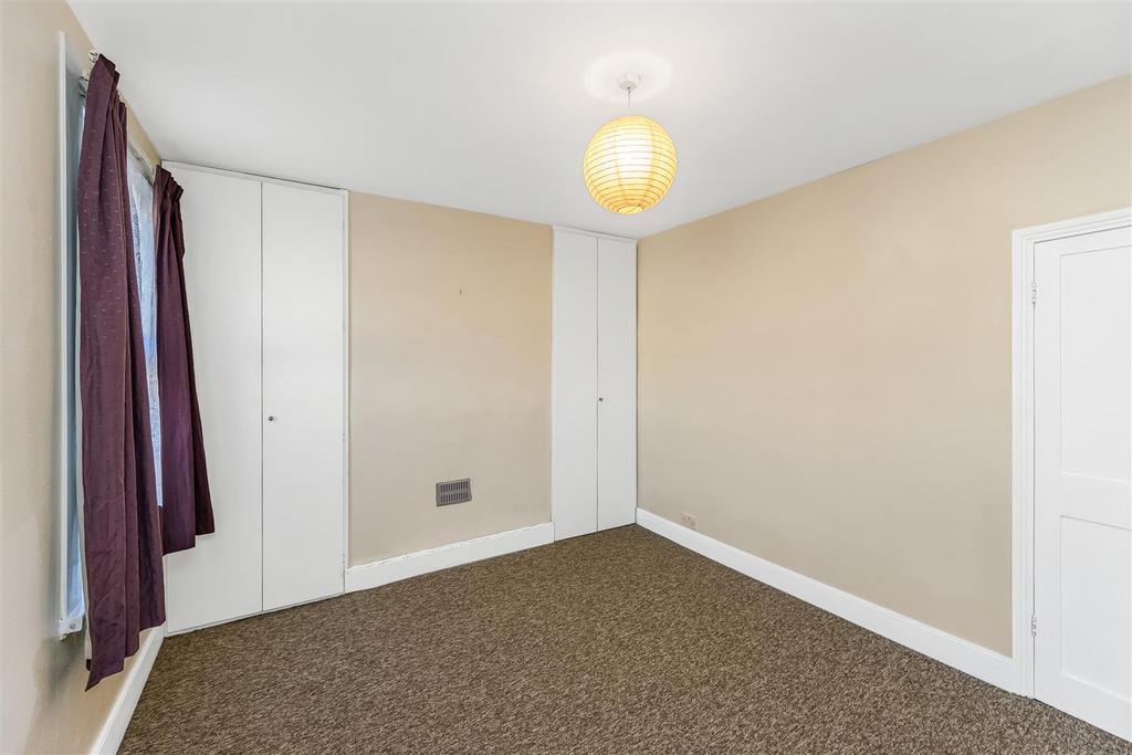 18 Lancaster road-3.jpg