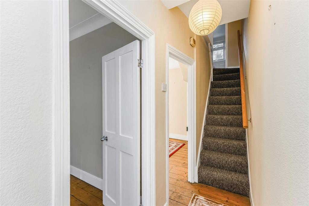 18 Lancaster road-7.jpg